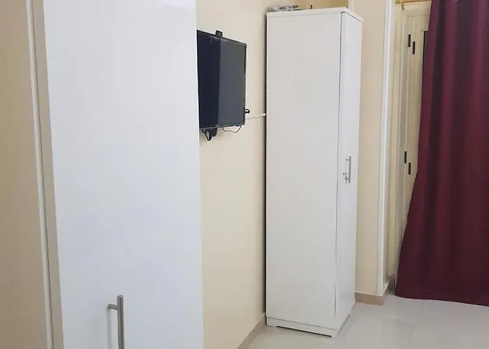 Sweet 1 Bed In Twins Bed ممنوع للبنات فى الوقت الحالى *